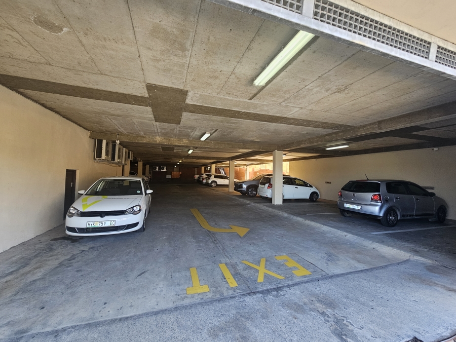 To Let commercial Property for Rent in Vincent Eastern Cape